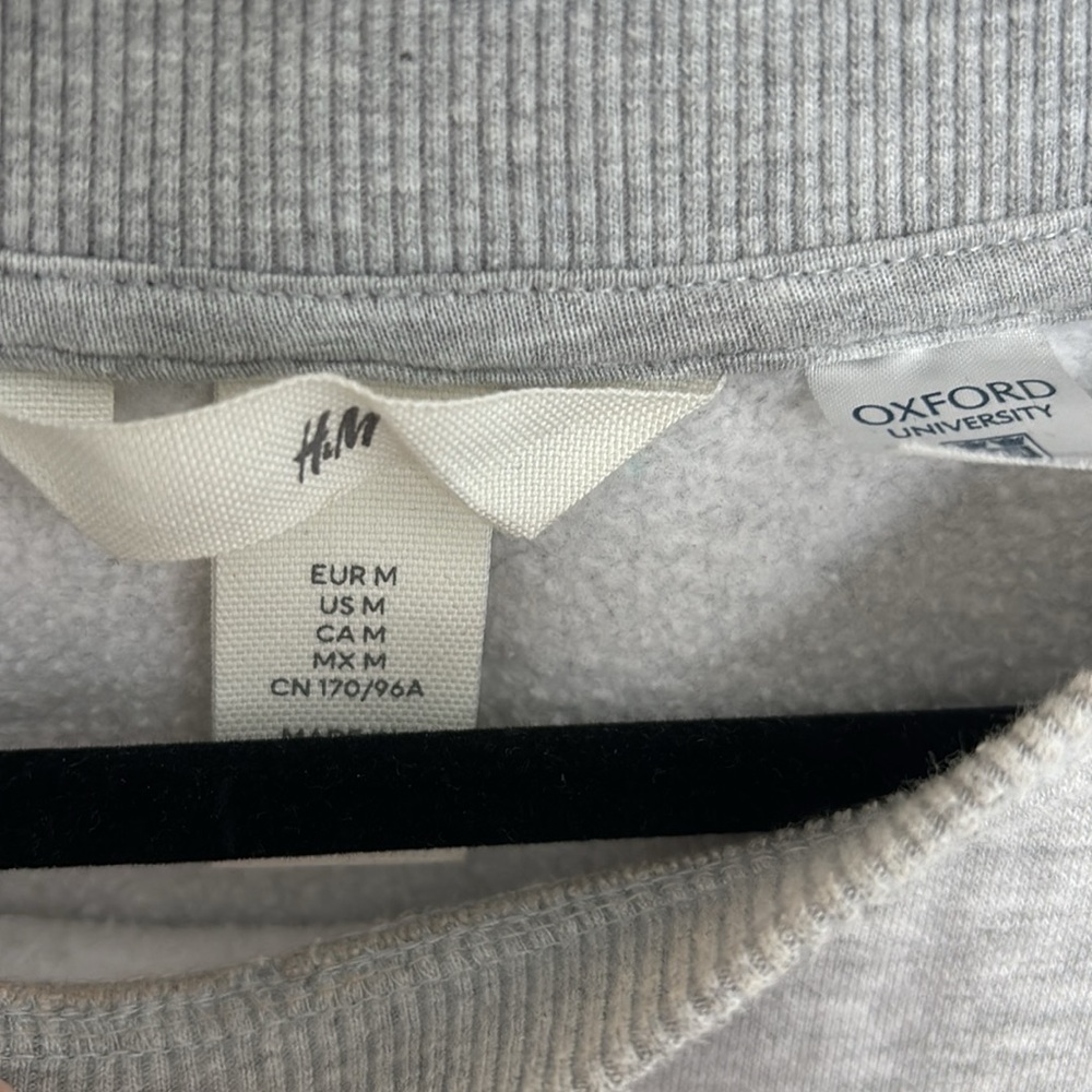 H&M oversized sweater - Picture 3 of 4